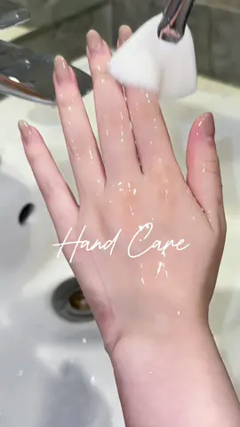 Hand Care cùng em Diệu nha #ubot #handcare #duongdatay #bodycare #theherballab       