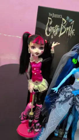mis preciosas lalas y emily 😘❤️ #monsterhigh #TimBurton #skullector #reeldramamonsterhigh 