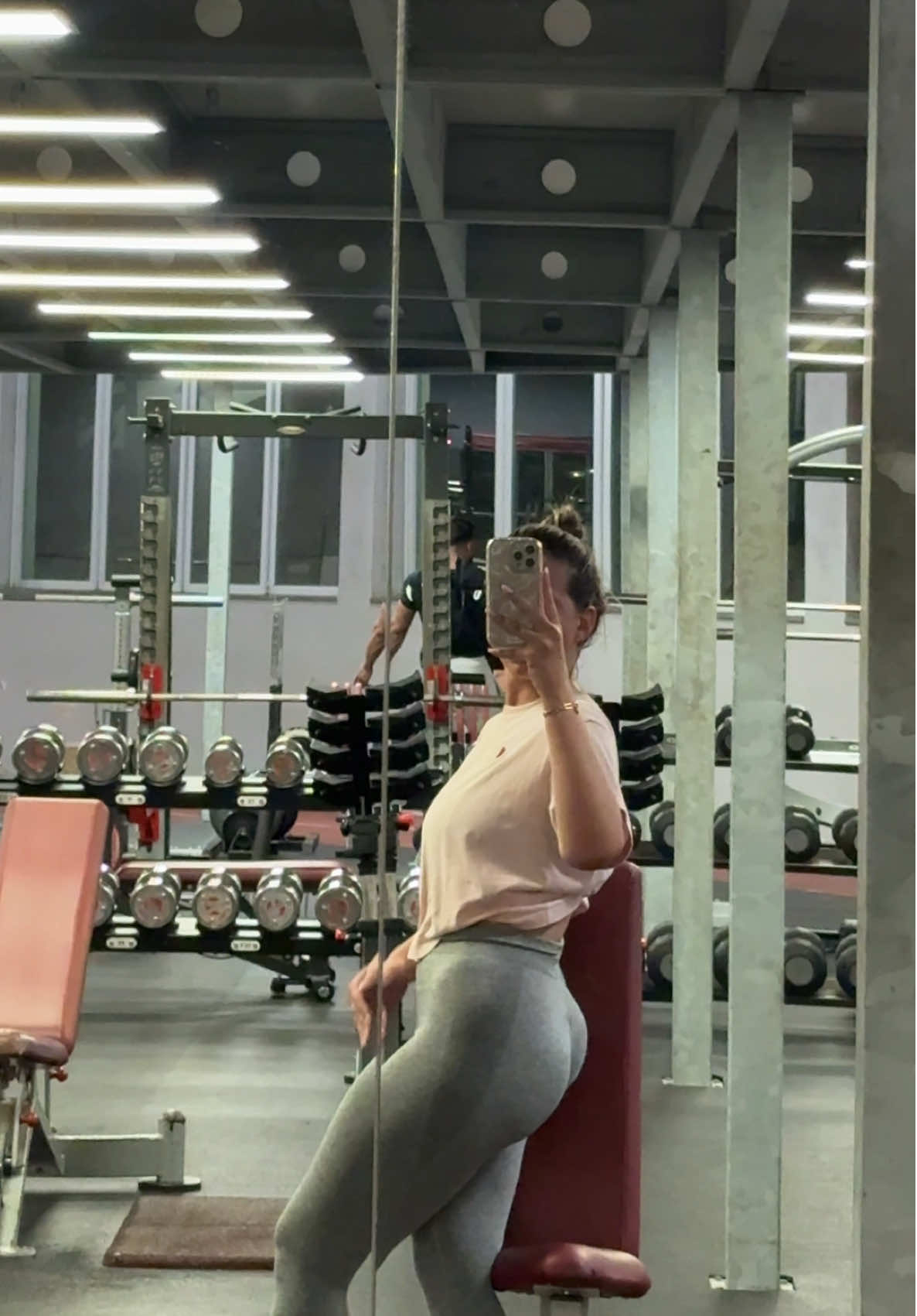 Gym content? 👀  #gym #gymgirlsoftiktok #foryou #fyp 