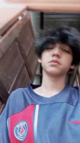 ဆံပင်တွေလဲတော်ရှည်နေပြီဗျာ... #xavion #ဘာညာပေါ့ကွာ #foryoupage #thankb4youdo #fyp 