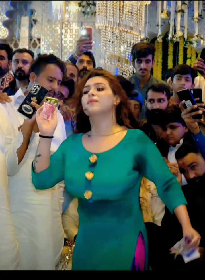 @Rimal Ali 🧸💔 @Rimal Ali 🧸💔 @Rimal Ali 🧸💔 #dancersoftiktok #dancereels #rimalshah4 #rimalalishahhotqueen #rimalalishahdancer 