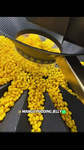 Memang sedap sangat2 gummy mango ni #gummy #gummycandy #candy #mango #gulagulaviral#fyp #yummy 
