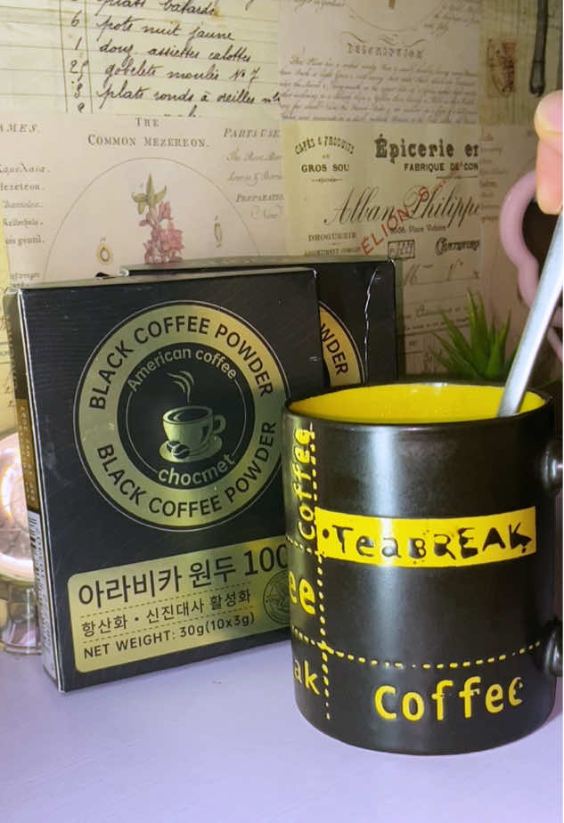 CHOCMET Black Coffee low sugar, high energy, may FREE shaker bottle pa! Perfect para sa hustle mo araw-araw! #CoffeeDeal #CHOCMET #chocmetblackcoffee #coffeeaddict #fyp 