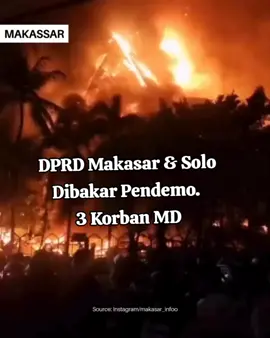 Tiga korban yang terjebak di dalam gedung DPRD Makassar MD  ***  #viral #viraltiktok #viralvideo #anggotadpr #dpr #dprd #makassar #solo #info #informasi #demo #unjukrasa 