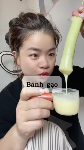 Bánh gạo lá dứa  #riview #xuhuong #ancungtiktok #viral #banhgaohanquoc 