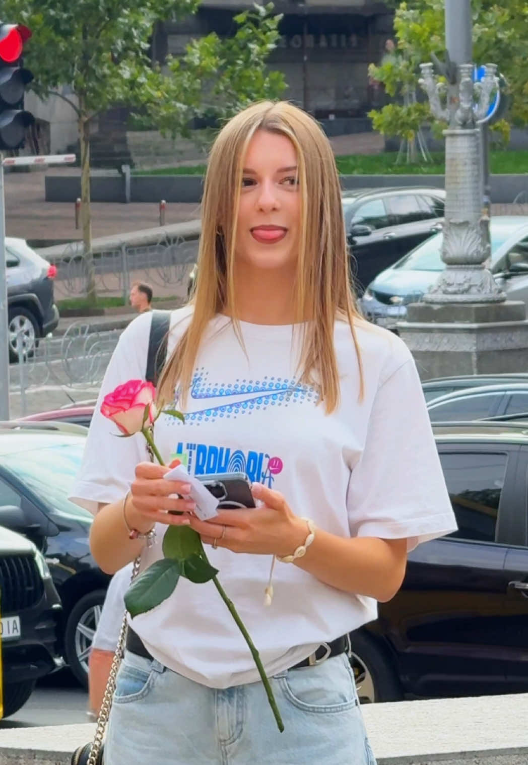 Посміхнись, ти найкрасивіша дівчина, яку я бачив сьогодні 🥹❤️