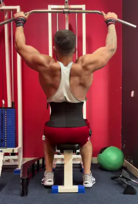 #backworkout #Fitness #fitnessmotivation #bodybuilderlifestyle #bodybuilders  
