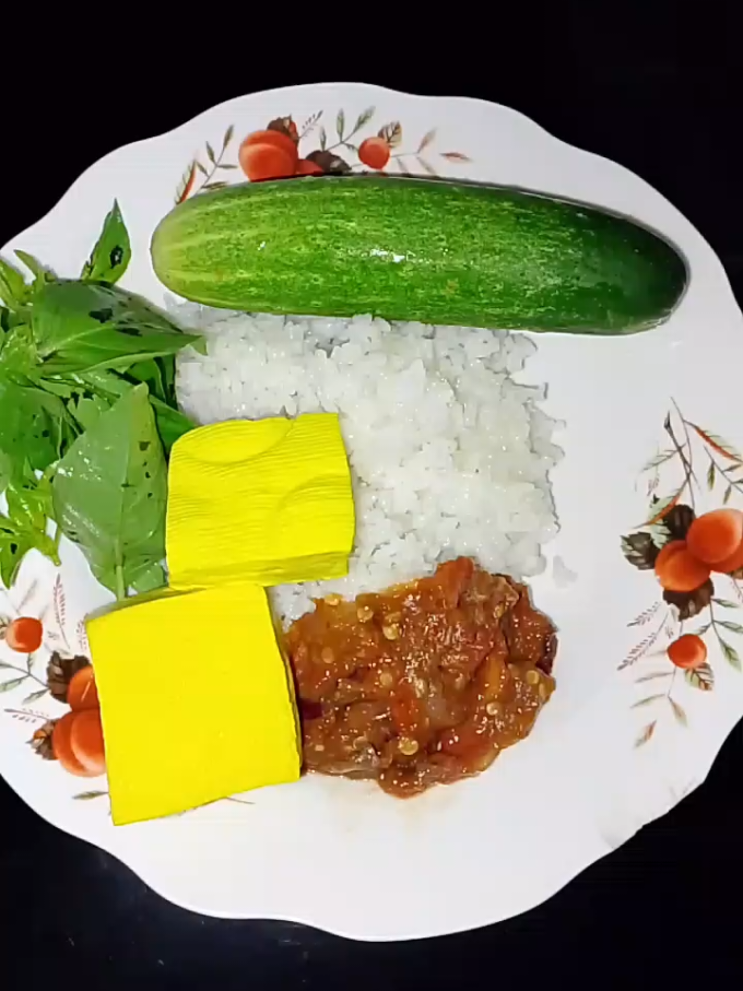 tahu rebus sama sambel terasi aja udah masyaallah nikmat #mukbang #asmreating #menusederhana #mukbangvideo #mkn 