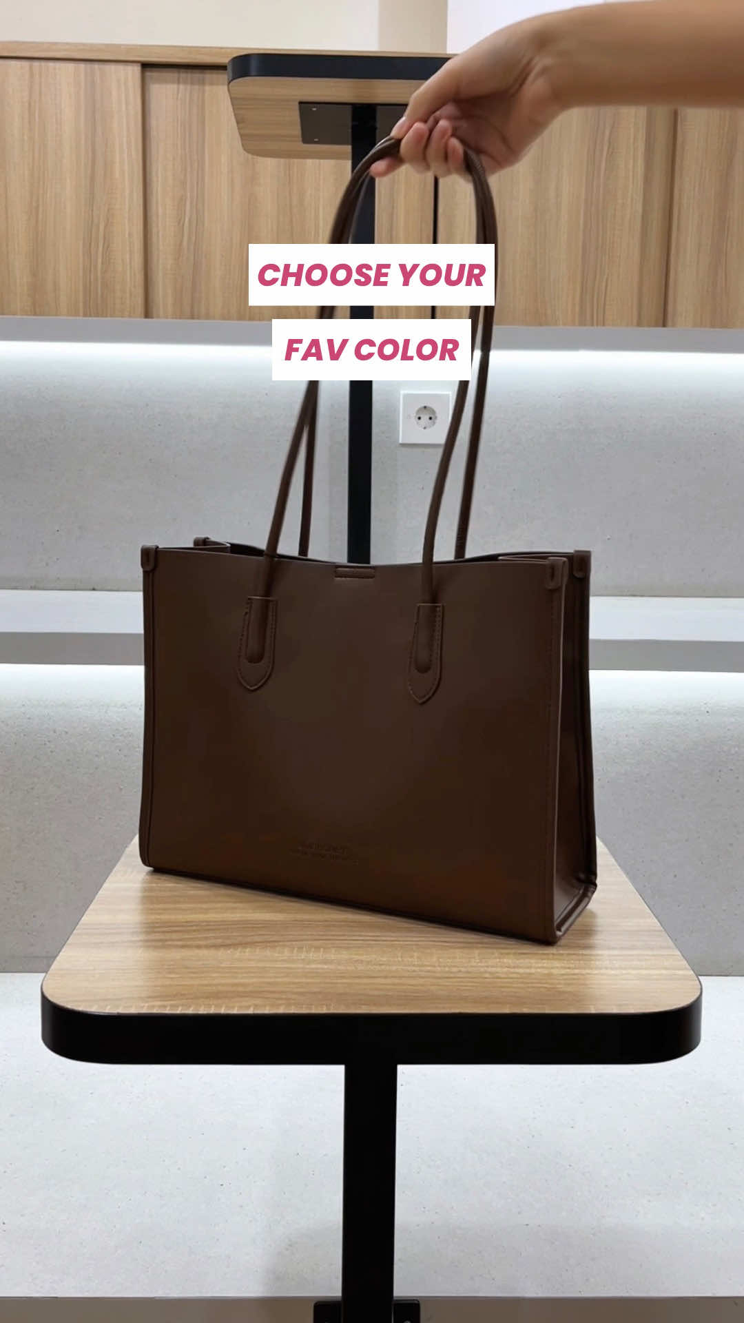 Jadi, kamu suka Sasha Bag warna apa?🤔#JimsHoney #WIBGAJIAN #PromoGuncang99 #GajianSale #taswanita 