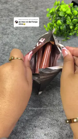 Membalas @siti maulidiyah lipstik coklat viral 30rb dapat 5lipstik secantik ini tahan lama anti air juga #lipstikmurah #lipstikviral #lipstiktahanlama #lipstikcoklat #rekomendasilipstick 