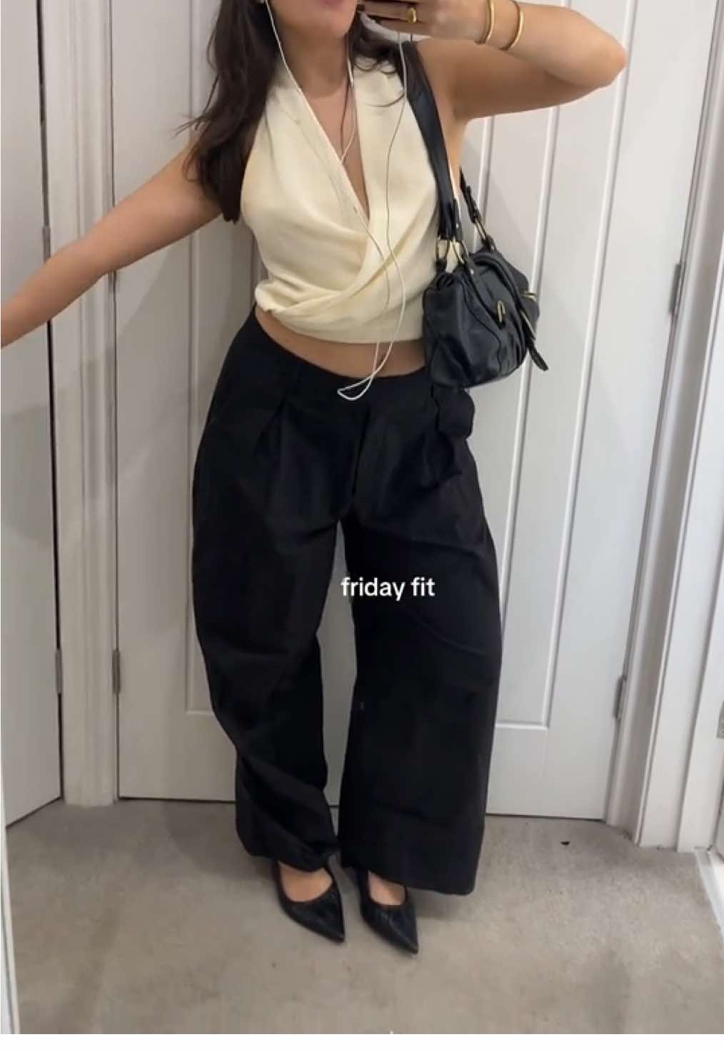 Back on TikTok to show off my outfits!   #outfitinspo #OOTD 