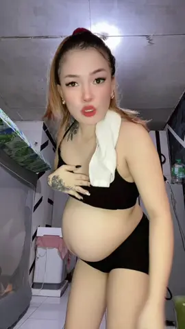 #35weekspregnant #preggymommy #teamoctober #fypシ 