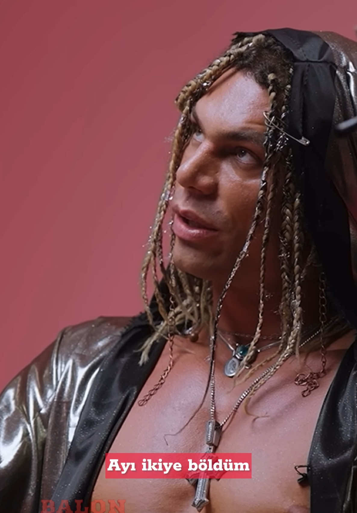 Ayı İkiye Böldüm