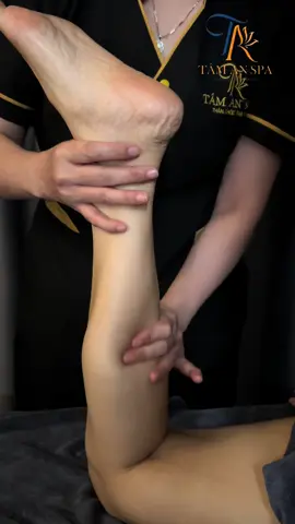 Đã bao lâu rồi bạn chưa chăm sóc đôi chân của mình? Nếu chưa, hãy đến Tâm An để chúng mình chăm sóc đôi chân của bạn nhé ạ! #tamanspa #massagecovaigay #massagebody #massagechan 