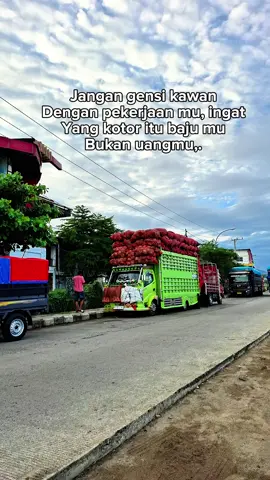 Baju mu memang kotor tapi tudak degan uang mu😇#perinris #gajihalal #lintasborneo #fyppppppppppppppppppppppp #vg 