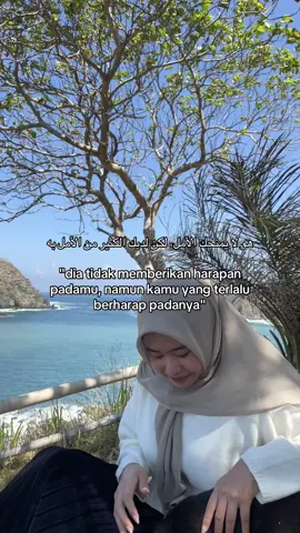 #arabicsong #quotesarabic #syaircinta #syairarab #lewatberanda 
