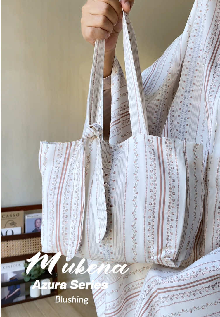 Masyaallah cantik bgt mukenanya🥹🫶🏻rayon tapi ga yg gampang lecek #mukena #mukenarayon #mukenacantik #fypage 