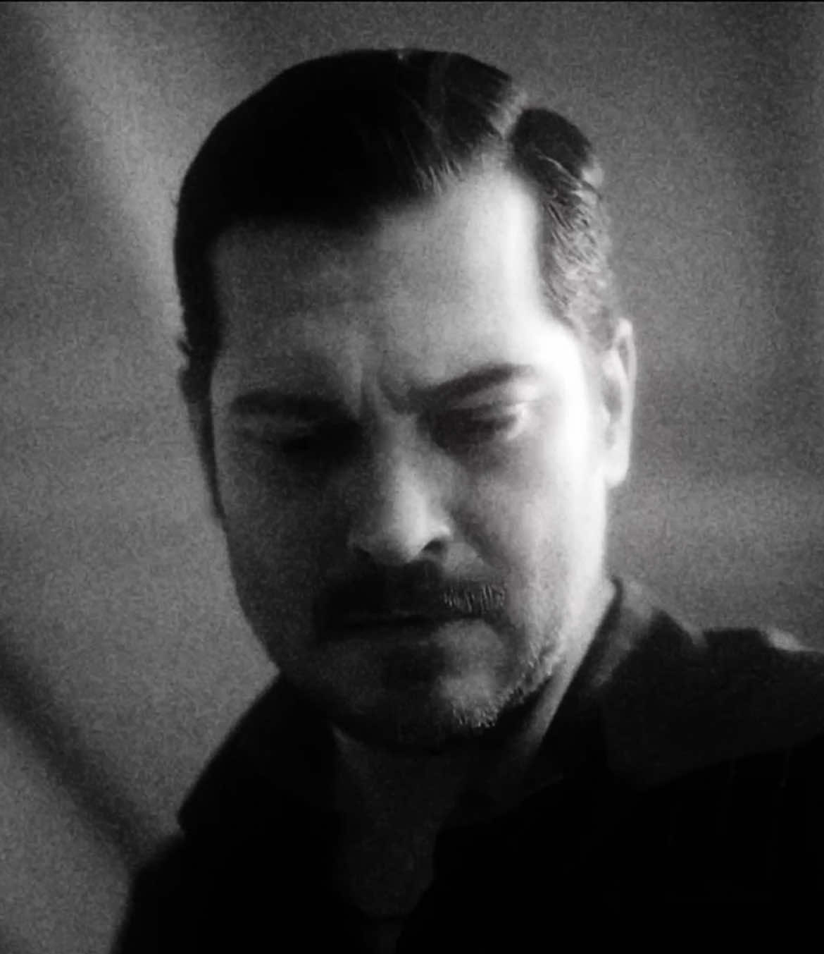 Eşsan🖤. || #fyp #eşrefrüya #turkishseries #çağatayulusoy #keşfetteyizzz 