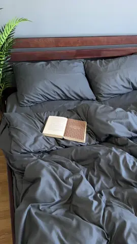 Для замовлення пишіть в інстаграм(посилання в шапці профілю) / вайбер 0967506727❤️  Ідеально для алергіків Мікросатин гіпоалергенний — не викликає подразнень. Пил не накопичується у волокнах, а це мінус один алерген у домі. Тканина безпечна навіть для дитячої шкіри. Ви можете бути спокійні за своє здоров’я. Здоровий сон починається з правильного вибору тканини. #постільнабілизна#постіль#постельное