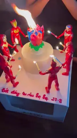 Mãi là anh em :))) #banhkem🎂 #banhkemsieunhan #mailaanhem #5anhemsieunhangao #banhkem 