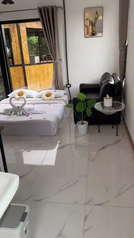ตอบกลับ @ออกไปหาความสุข…✨🍃🛵  วิวโอเคนะคะ ส่วนตัวชอบค่ะ ห้องL2 #ภูล้านดาวเขายายเที่ยง #วิวสวย #วิวดี #รีวิว #ห้องสวย 