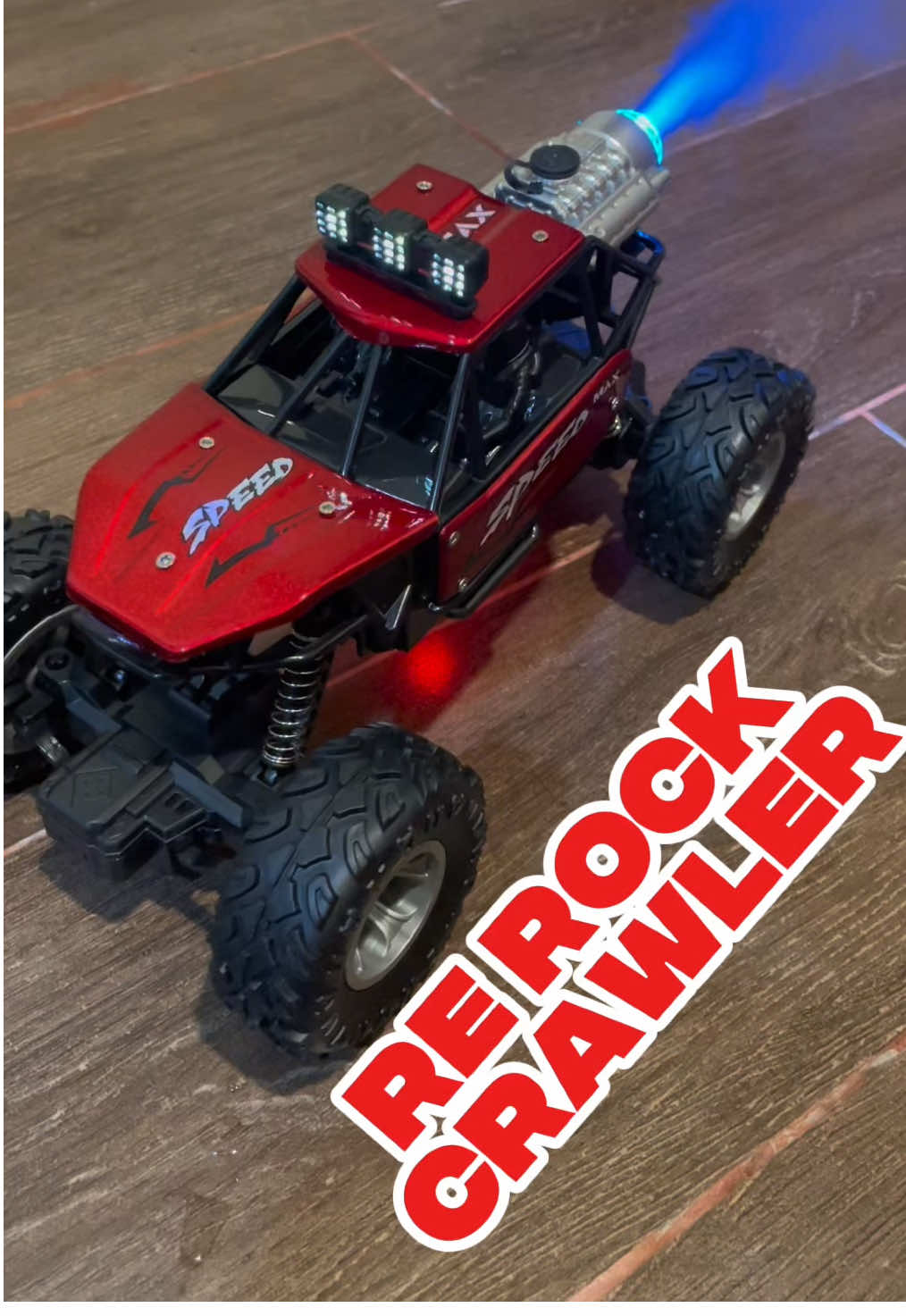 Buka dusnya aja udah bikin merinding, apalagi pas keluar asapnya 🔥🚙 #UnboxingAsik #RCCar #RockCrawler #KeluarAsap #MainanKeren