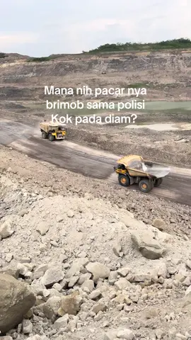 Biasanya sering post photobox kok sekarang diam malu ya sama pacar sendiri 😖#fyppppppppppppppppppppppp #masukberandafyp #fypppppppppppppppppppppppp #tambangbatubarakalimantan #dpr #polisi #brimob#dprri 