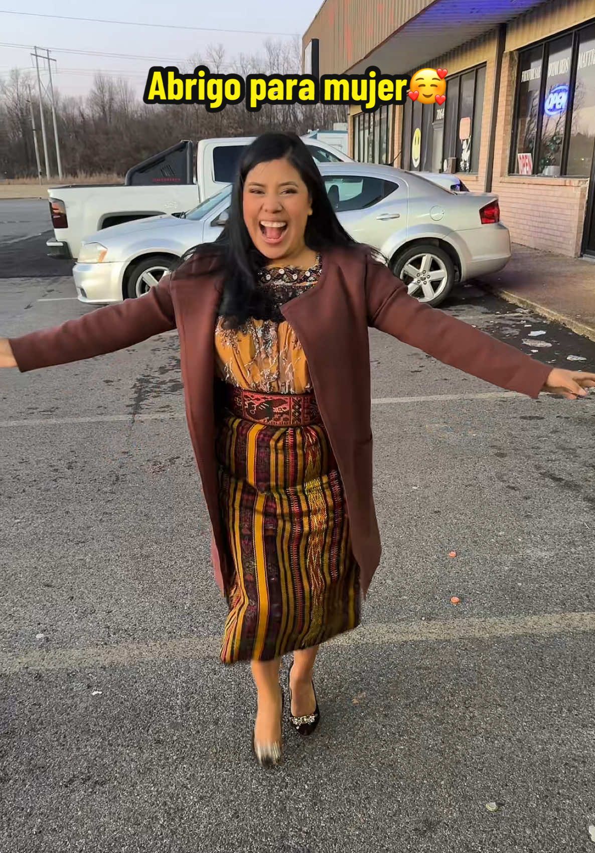 @Anrabess Fashion #fallfashion #abrigodeotoño @Chris Hudson #fallsweaters #sarahudson51 #falloutfits 