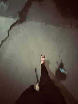 phần:41 Cả đời tôi chỉ tin vào 3 loại người. Thứ nhất là những người cùng tôi chịu khổ, thứ hai là những người đã giúp tôi đứng dậy khi tôi ngã, và Cuối cùng là những người không bao giờ rời bỏ tôi khi tôi không có gì.!!#xhuong #fyp #var #tamtrang #xhhhhhhhhhhhhhhhhhhhhhhh 