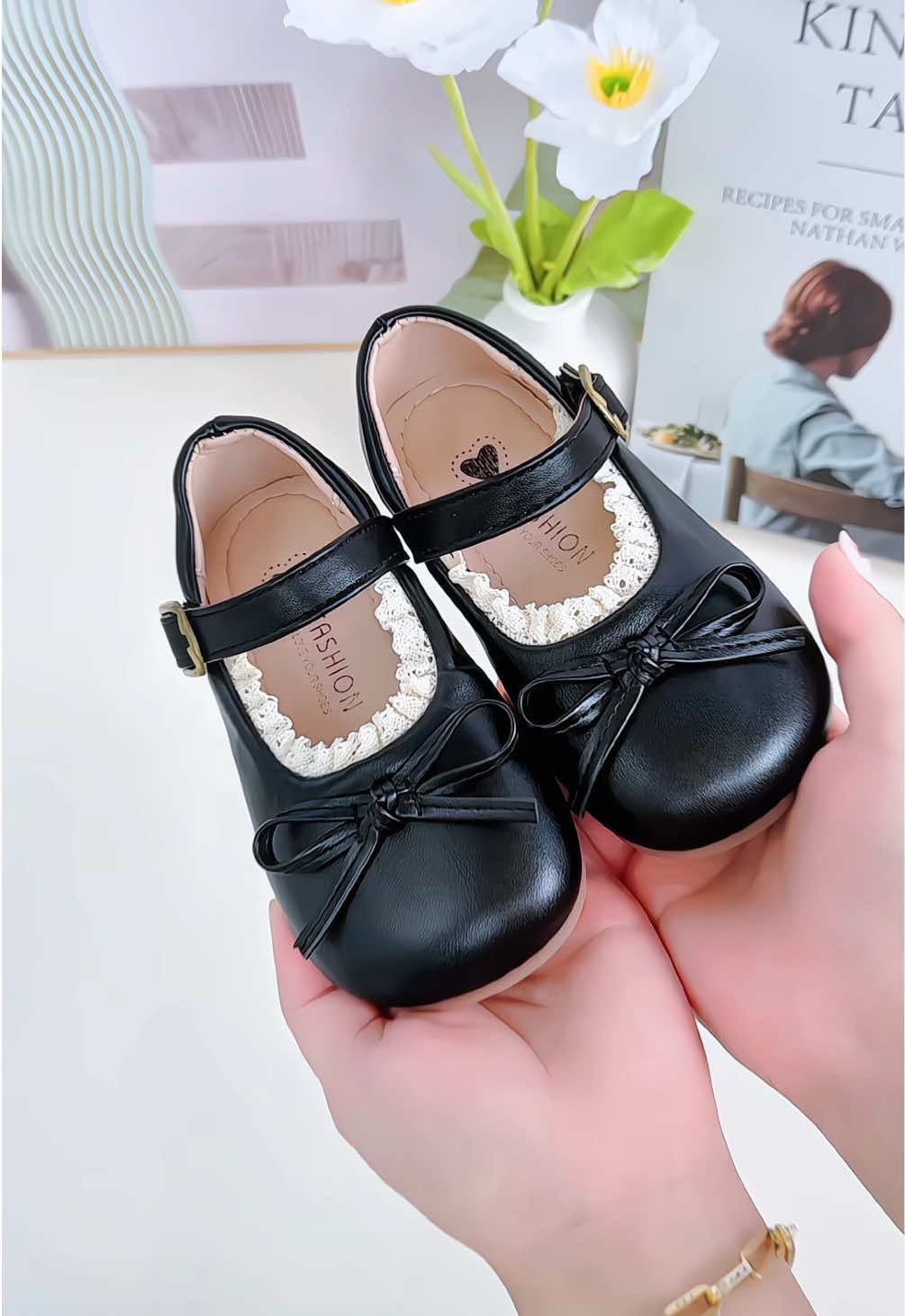 Giày búp bê đế bệt phối nơ ren xinh xỉu cho bé #giaybupbebegai #xuhuong #tiemgiaynhamin 
