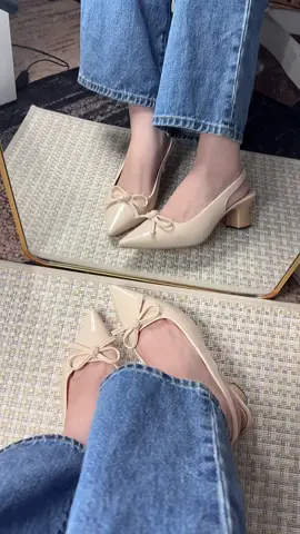 🍂🍁 #sandalsforwomen #sandals #heels #foryou #foryoupage 