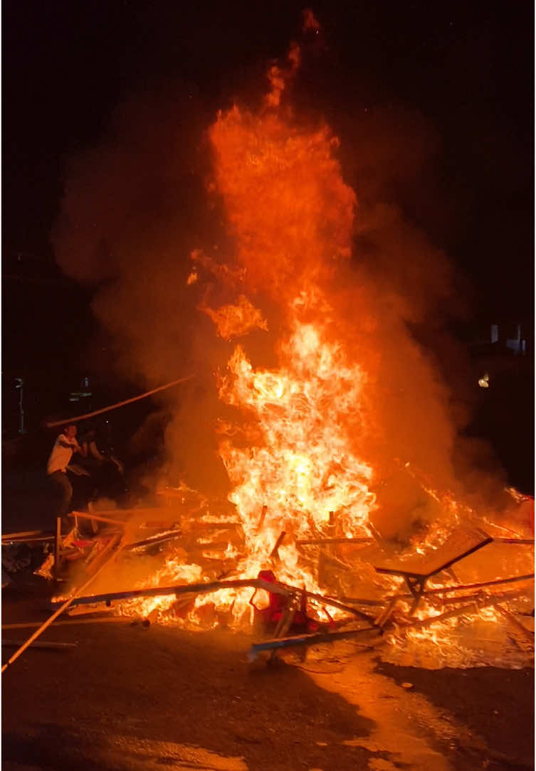 malang chaos ini #demo #malang #suhatmalang #apiunggun 