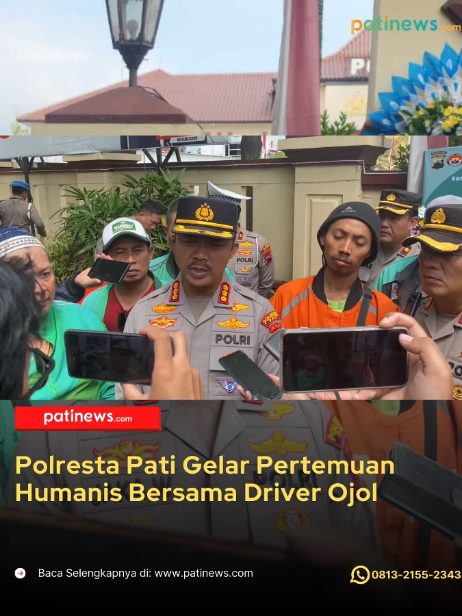 Polresta Pati Gelar Pertemuan Humanis Bersama Driver Ojol Sabtu (30/8/2025) pukul 12.45 WIB hingga selesai, Kapolresta Pati Kombes Pol Jaka Wahyudi menggelar kegiatan simpatik dan humanis bersama Paguyuban Ojek Online Kabupaten Pati. Kegiatan ini digelar pasca wafatnya almarhum Affan Kurniawan, salah seorang driver ojol asal Pati, yang meninggal dunia dalam aksi unjuk rasa di Jakarta pada Kamis (28/8/2025). Acara berlangsung di halaman Mapolresta Pati dengan dihadiri Wakapolresta Pati AKBP Petrus P. Silalahi para Pejabat Utama Polresta Pati, Kapolsek jajaran, Koordinator Shopee Pati Aris dan Rudi Iswanto beserta satu anggota, Ketua Komunitas Gopas (Ojol Tua) Asnawi, sekitar 15 perwakilan driver ojol Kabupaten Pati.  Dalam kesempatan tersebut, Kapolresta Pati menyerahkan karangan bunga, paket sembako, dan tali asih sebagai bentuk kepedulian dan penghormatan kepada almarhum Affan Kurniawan. “Atas nama keluarga besar Polresta Pati, saya menyampaikan turut berduka cita yang sedalam-dalamnya. Semoga almarhum husnul khotimah, amal ibadahnya diterima, dan mendapat tempat terbaik di sisi Allah,” ucap Kombes Pol Jaka Wahyudi. Kapolresta juga menegaskan, kegiatan ini merupakan wujud empati sekaligus upaya untuk menjaga situasi di Kabupaten Pati tetap kondusif. “Kami tidak ingin ada pengerahan massa di Pati yang justru bisa memicu konflik sosial. Mari kita arahkan energi ini ke hal-hal positif dengan menumbuhkan solidaritas dan empati,” ungkapnya. Lebih lanjut, Kapolresta mengimbau agar para driver ojol tidak mudah terprovokasi. “Jangan mudah terhasut oleh pihak-pihak tidak bertanggung jawab yang ingin memanfaatkan situasi ini untuk kepentingan pribadi. Kami bersama saudara-saudara ojol akan terus menjaga Pati agar aman, damai, dan kondusif,” tegasnya. Dalam pernyataannya, Kapolresta menambahkan bahwa Polresta Pati berkomitmen menghadirkan suasana yang sejuk. “Kegiatan ini bukan sekadar simbolik, tetapi bentuk nyata Polri hadir untuk masyarakat, khususnya rekan-rekan ojol. Kami ingin memastikan rasa aman tetap terjaga,” jelas Jaka Wahyudi. Sementara itu, Ketua Paguyuban Ojek Online Pati menyampaikan apresiasi atas kepedulian jajaran kepolisian. “Kami berterima kasih atas perhatian Bapak Kapolresta dan jajaran. Semua ini sudah menjadi takdir Allah. InsyaAllah almarhum husnul khotimah. Kami siap menjaga kondusifitas di Kabupaten Pati dan memastikan tidak ada aksi pengerahan massa,” ujar salah satu perwakilan ojol. Kegiatan berjalan aman, tertib, dan penuh kekeluargaan. Paguyuban Ojol Pati yang beranggotakan sekitar 500 driver, baik full time maupun part time, menegaskan komitmennya untuk menjaga keamanan wilayah serta tidak mudah terprovokasi.  (Humas Resta Pati)