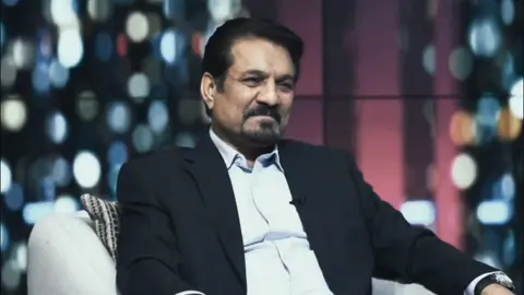 جابر الكاظمي و باسم الكربلائي مع زيد طارق. - كليم الحسين #زيد_طارق #fyp #شعراء #ملا_باسم_الكربلائي #جابر_الكاظمي 