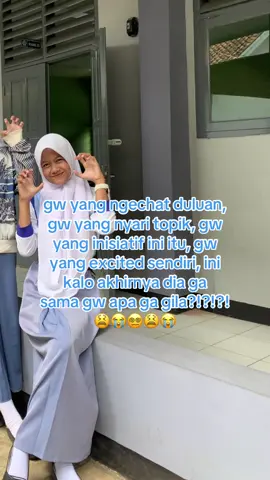 sama lu doang bangg gw rela nurunin gengsi😔aslinya gengsi gw tuh selangittt😇