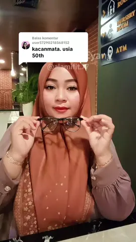 Membalas @user57290218568152 Kacamata Baca Dan Jalan Viral #kacamata #kacamatabaca #kacamataplus #kacamatabacadanjalan #videoviralitiktok 