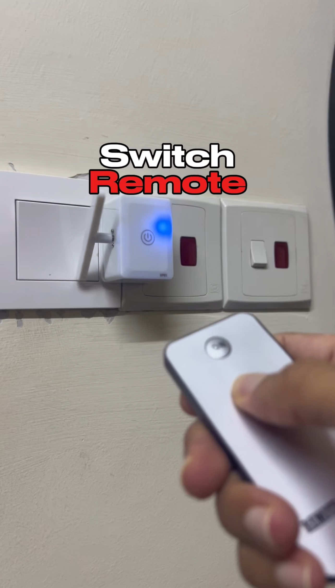 masalah aku ni malas betul kalau nak bangun pergi tutup lampu lepas baring, nasib aku jumpa benda ni 😮‍💨  #remote #remoteswitch #switch 