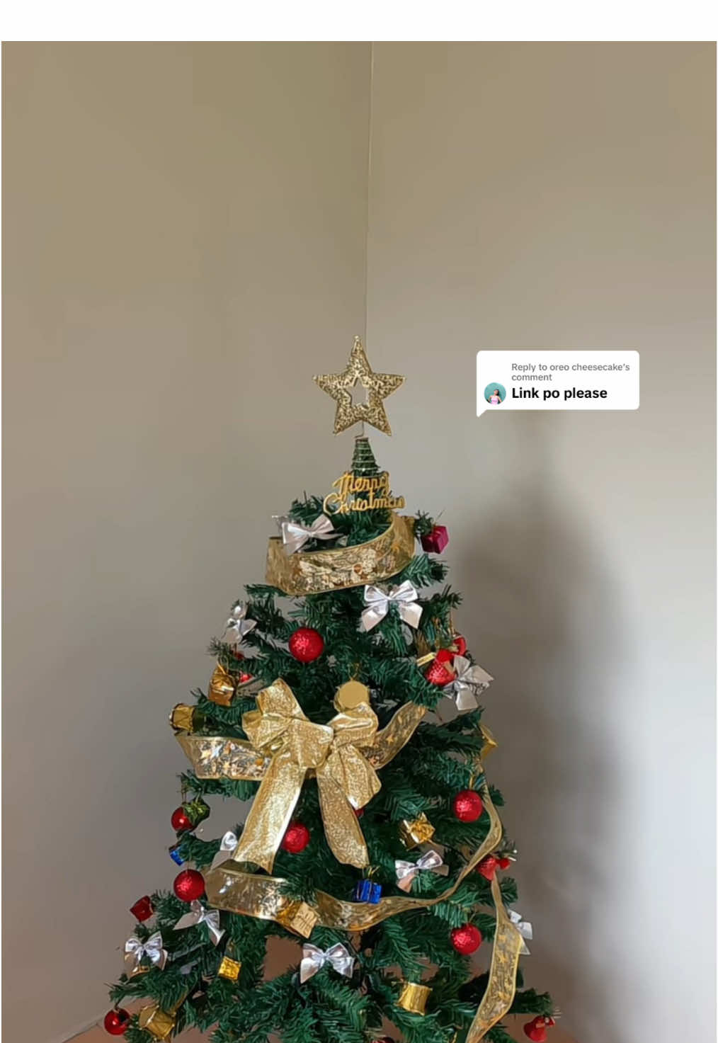 Replying to @oreo cheesecake set up my first ever Christmas tree with me!!🎄🎅 #christmastree #christmasdecor #bermonths #bermonthsiscoming #holidayseason #setupmychristmastreewithme #fyp #merrychristmas #christmastree4ft #christmastreewithfreedecoration 
