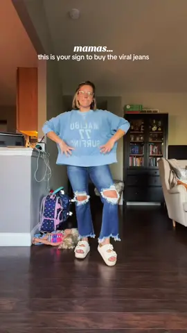 I’m 5’3” and 145 lb and got a 5! They’re going fast grab these jeans up nowwww #momjeans #viraljeans #distressedjeans #tiktokshoplabordaysale #risenjeans 