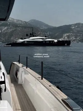 manifesting. #aestheticlifestyle #expensivetaste #luxurylifestyle #wealthylifestyle #richlifestyle 