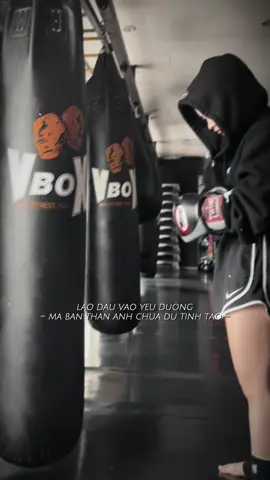 Một lần thôi, hãy thử đau như tôi. 🫀 vỡ, nắm đấm gồng 💪🏻