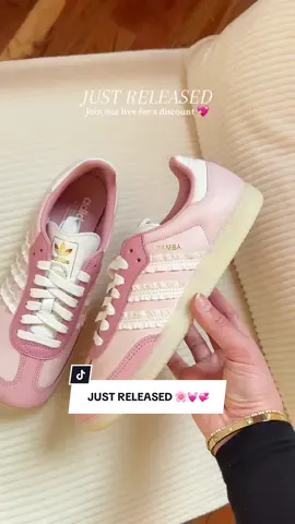 Join our live today to grab these— LIMITED STOCK. This is the most sought after pair on today’s live! 🫶🏻💖 #sneakers #pinkshoes #pinkadidas #adidassamba #limitededition 