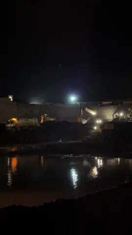 enjoy your music #tambangbatubara #haulingbatubara #mekaniktambang #fyp #fypシ 