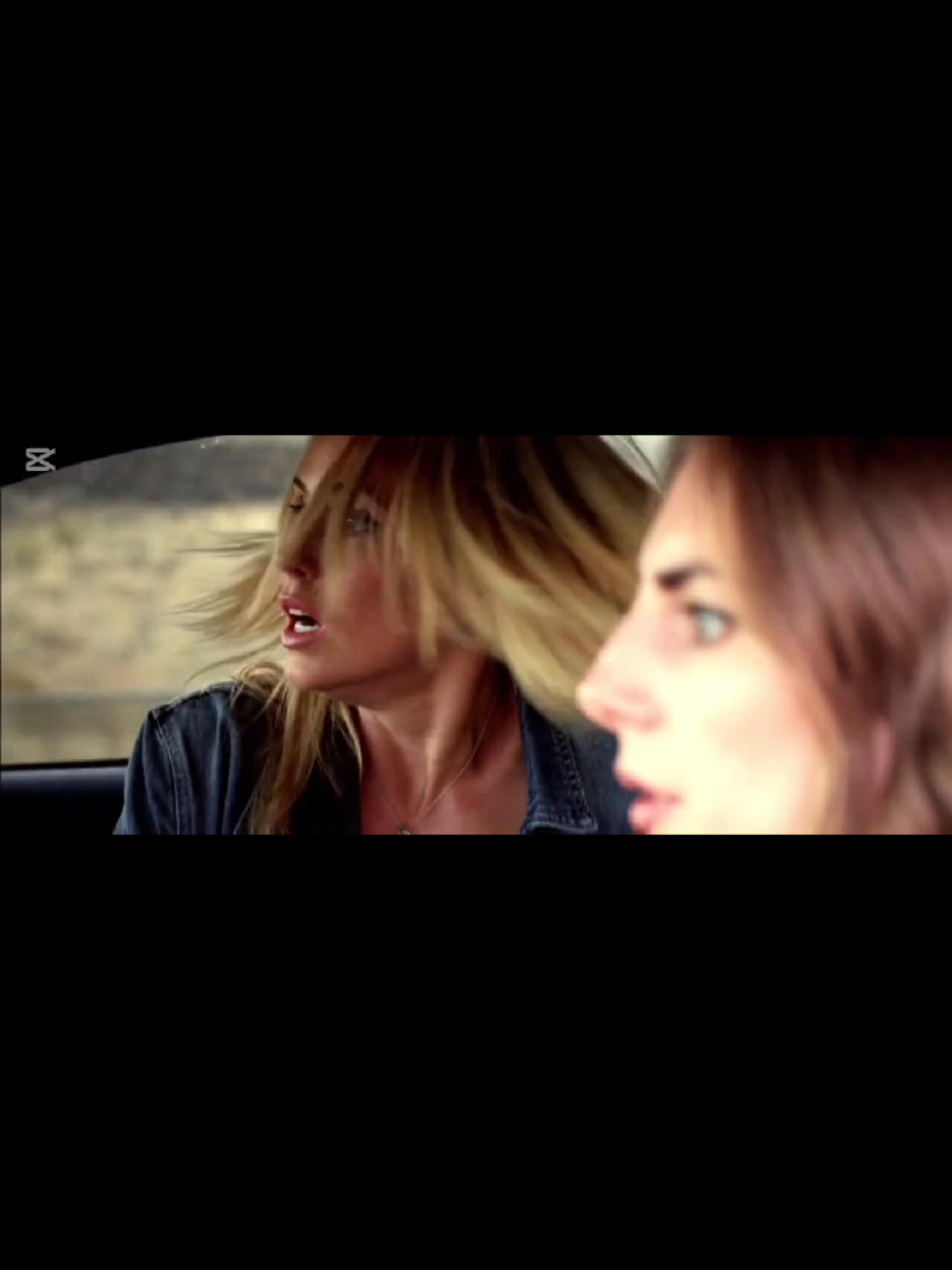 🎬📌 Film Özeti : Emily ve Leslie, şehirden uzaklaşıp biraz kafa dinlemek için yola çıkar 🚗✨. Ancak ıssız bir yolda karşılarına çıkan gizemli bir kamyon 🚛 onları bitmeyen bir kovalamacanın içine sürükler. Başta sıradan bir olay gibi görünse de, her an artan gerilimle ikili kendilerini hayatta kalma mücadelesinin tam ortasında bulur 😱#korkufilmi #gerilimfilmleri #filmonerileri #kesfetbeniöneçıkart 