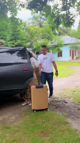 #pangoli #adatbatak #nikah #soundnikahan #parumaenhits #nungahuboanbeinangdaparumaenmi #parumaenhits  @Yola salon medan 