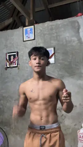 de alam ang step sasayaw pa kasi HAHA