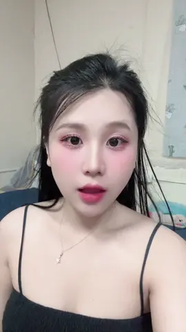 Xing đẹp gì chưa chị iemmm😘💄