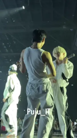 #THETAK: found another angle now i'm screaming. thank you so much for those who captured this 😞🙏🏻 #intakp1harmony #theop1harmony #p1harmony #fyp 