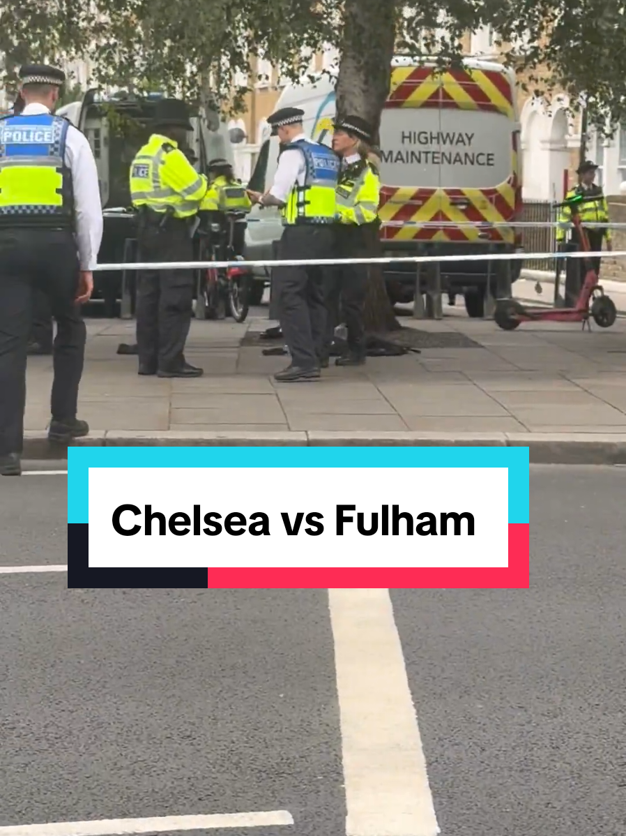 Police have taped off an area near Fulham Broadway station. There was a person with a gun who was taken down by the Police after Chelsea vs  Fulham game. So embarrassing from the Fulham fans. This is football #Chelsea #foryou #joaopedro #PremierLeague #fulhamfc 