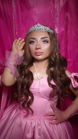 Po nya sebulan,tapi  barbie nya mirip banget aku ngak sihhh?#Barbiegirl #barbie #barbietrend #unboxging @Miss Suna(make up) geyim @FERQANE BABAYEVA💗🧚‍♀️